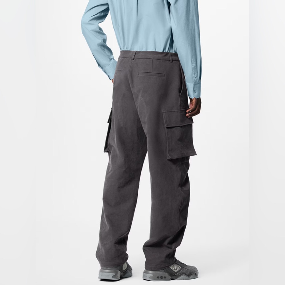 EUC Louis Vuitton Relaxed Cargo Pant in Grey - Picture 4 of 17